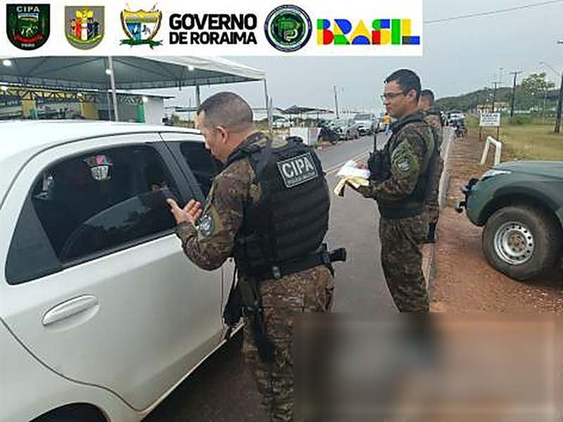 Orientação a condutor em fiscalização de estrada